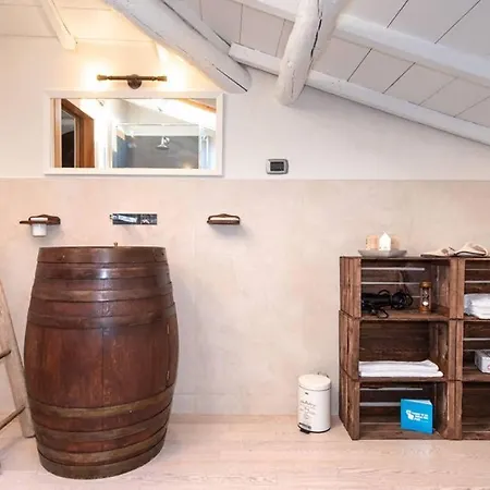 Διαμέρισμα La Terrazza Su Βερόνα